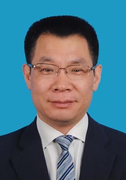 2024年新奥天天精准资料大全,实时处理解答计划_学院版41.114