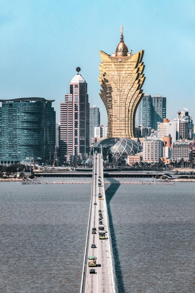 今晚澳门9点35分开什么,专业数据解释设想_拍照版93.232