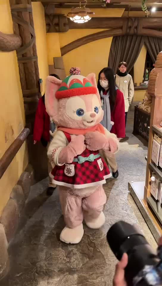 迪士尼玲娜贝儿最新动态，自信与成就感的蜕变之路