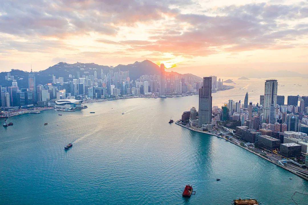 香港最新疫情通报，一场自然美景的探索之旅，寻找内心的平和与宁静